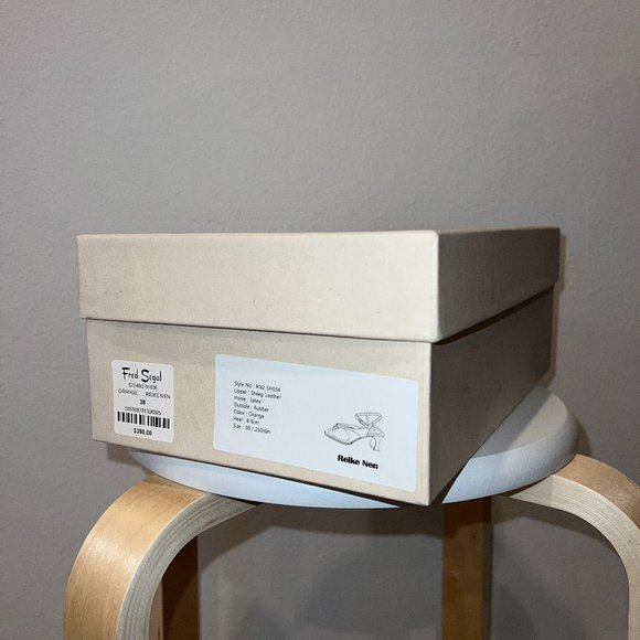 Size US 7 / EU 38 - REIKE NEN Orange Leaf Heeled Sandals - Picture 7 of 7